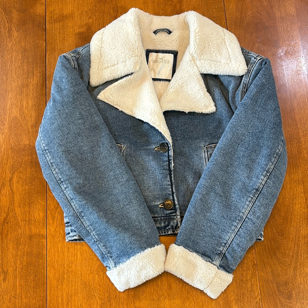 Hollister denim teddy bear Sherpa jacket